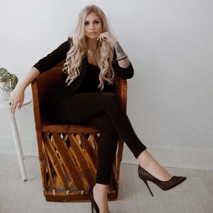 Meet your Posher, Brittney